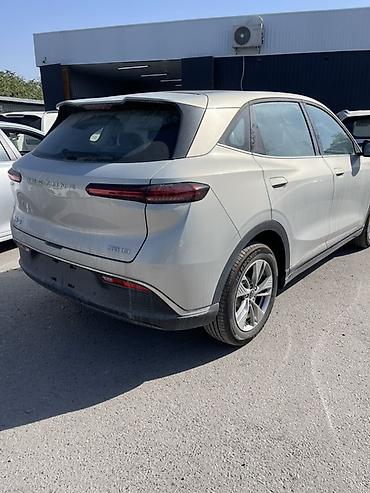 roewe i6: FAW Besturn: 2025 г., Автомат, Электромобиль, Кроссовер — 2