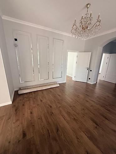 Продажа коттеджей и домов: 6 комнат и более, 325 м², 5 соток, Бишкек, АУЦА at lalafo.kg — 15 Продажа коттеджей и домов: 6 комнат и более, 325 м², 5 соток, Бишкек, АУЦА — 15
