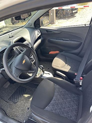 spark 2015: Chevrolet Spark: 2020 г., 1 л, Автомат, Бензин, Хэтчбэк — 10