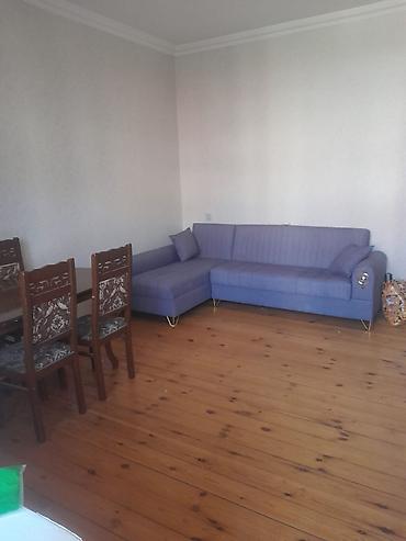 şuşada kirayə evlər: Ev Xırdalan şəhəri Bakı Sumqayıt yolunun 50 metrliyində yerləşir.Ev — 2