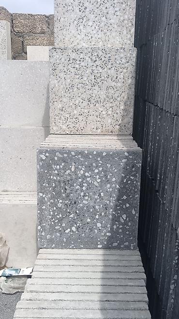 Beton plitələr: Məhsul: Betondan hazırlanmış səki və divar üzləmə plitələri - — 3