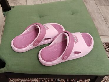 шлепки обувь: Шлепки для девочек, куплены в Европе, фирма FILA