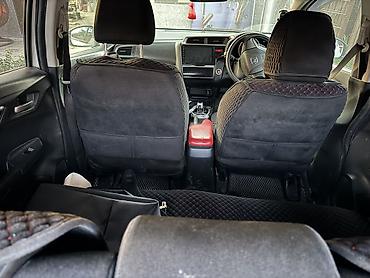 e klass: Honda Fit: 2015 г., 1.5 л, Автомат, Гибрид, Хэтчбэк — 5