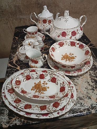 farfor nədir: Porcelain servis dəsti – qızılı və qırmızı güllü naxış Zərif detallı — 1