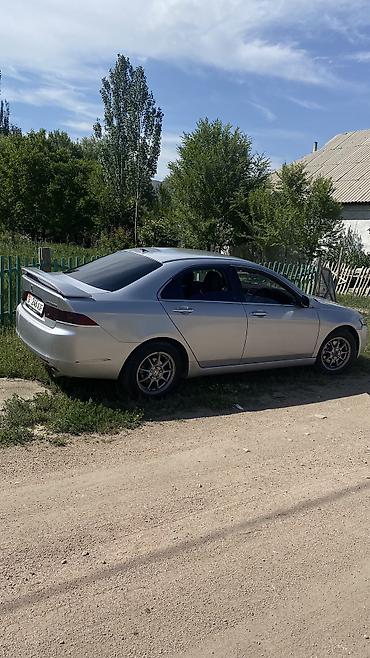 2 8: Honda Accord: 2003 г., 2 л, Механика, Бензин, Седан — 2