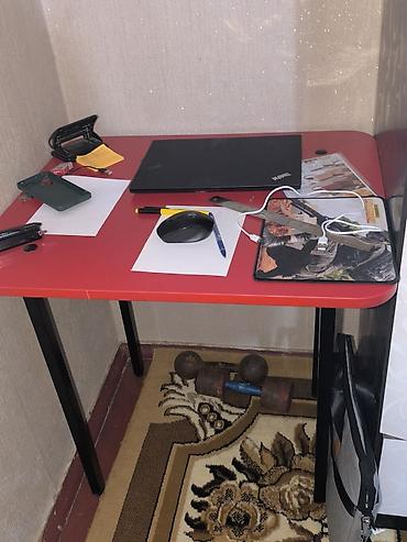 study table: Складной стол для ноутбука, Новый, цвет - Красный — 1