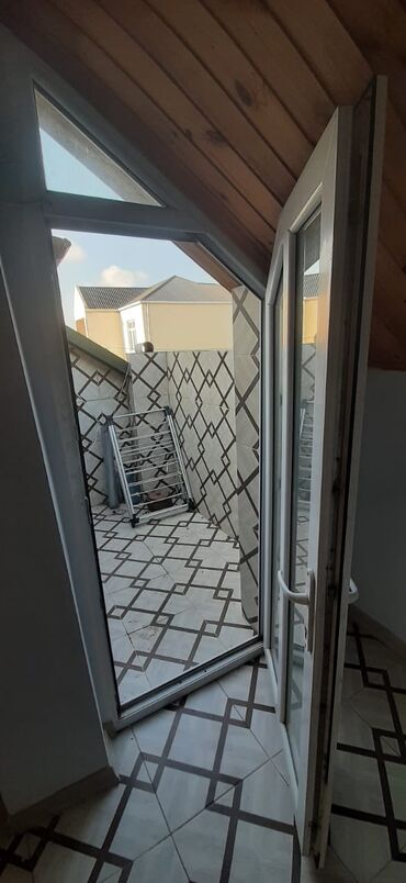 Həyət evləri və villaların satışı: 9-cu mikrorayon 3 otaqlı, 80 kv. m -da lalafo.az — 3 Həyət evləri və villaların satışı: 9-cu mikrorayon 3 otaqlı, 80 kv. m — 3