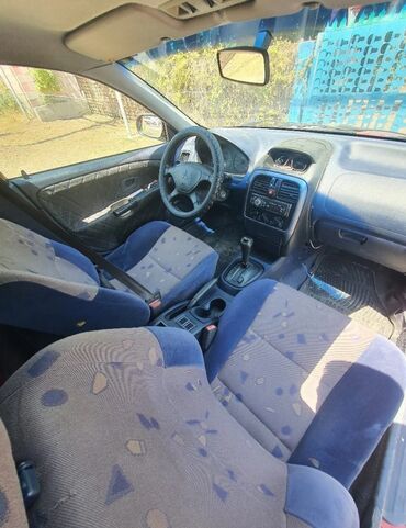 Mitsubishi: Mitsubishi Carisma: 2000 г., 1.8 л, Автомат, Бензин, Хэтчбэк — 9