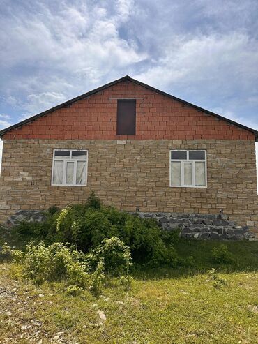 Həyət evləri və villaların satışı: 4 otaqlı, 5 kv. m, Kredit yoxdur, Təmirsiz