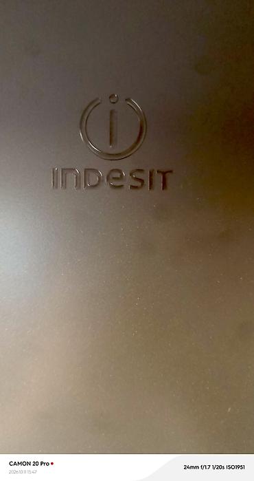 malax meyve: Indesit soyuducu - Brend/model: Indesit (loqo üzərində göstərilir) - — 3