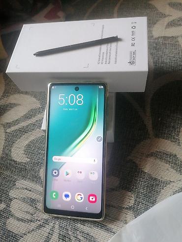 Samsung: Samsung S26 Ultra - Ekran: veliki AMOLED sa rupicom za prednju kameru — 2