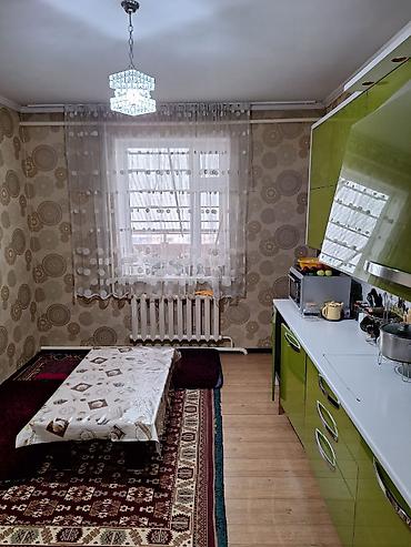 леггорны: Продаётся дом с двором и садом. - Планировка: отдельный жилой дом — 7