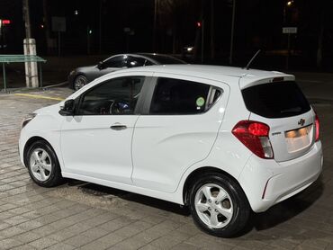 Chevrolet: Chevrolet Spark: 2017 г., 1 л, Вариатор, Бензин, Хэтчбэк — 6