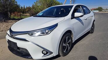 кредит машины: Toyota Corolla: 2018 г., 1.8 л, Автомат, Гибрид, Седан