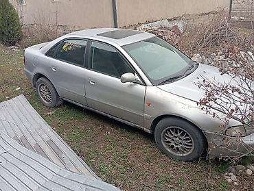 Audi: Audi A4: 1995 г., Седан — 19