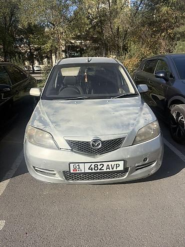 Mazda Demio: 2004 г., 1.5 л, Автомат, Бензин, Хэтчбэк