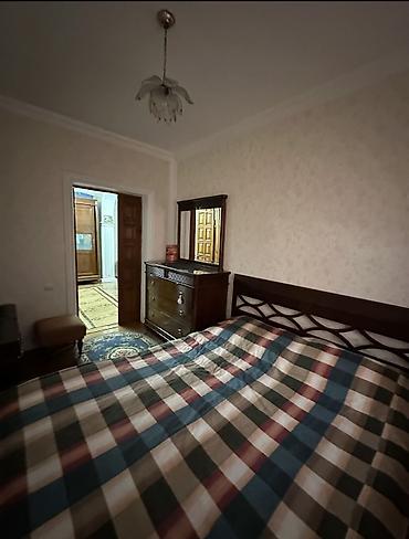 4 bedroom: Продам уютный и светлый 4х комнатный дом по улице — 8
