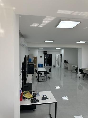 площадь: Аренда офисов, 92 м², В бизнес центре, 1 линия — 2