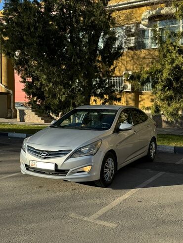 hyundai santa fe 2018: Hyundai Accent: 2015 г., 1.4 л, Автомат, Бензин, Седан
