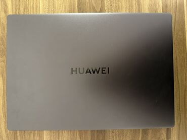ASUS: Intel Core i7, 16 GB, 16 "