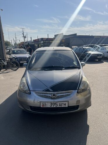 экономичные машины: Honda Fit: 2003 г., 1.3 л, Вариатор, Бензин, Хетчбек