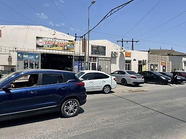 Mühərrik yağları: Avtomobil üçün yağlama və sürtkü materialları servisi Xidmətlər: - — 1