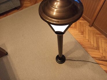 Baštenska rasveta: Mali lampion za dvorište. Visina 1m. Bez oštećenja. Moguće je slanje na lalafo.rs — 4 Baštenska rasveta: Mali lampion za dvorište. Visina 1m. Bez oštećenja. Moguće je slanje — 4