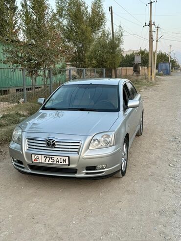 Toyota: Toyota Avensis: 2003 г., 1.8 л, Механика, Бензин, Седан