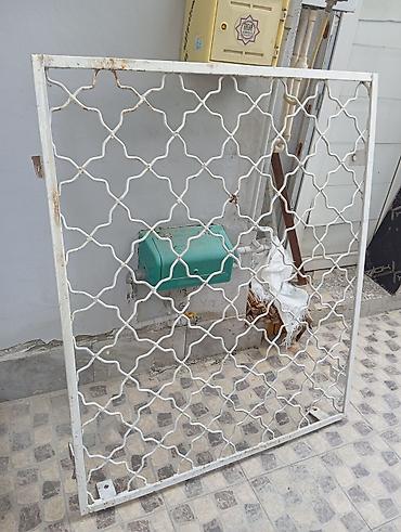 demir bocka: Dəmir pəncərə barmaqlığı/süpürgəlik - Material: qalın metal profildən — 1
