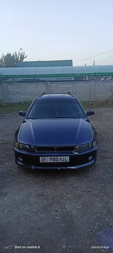 продаю машину требуется ремонт двигателя: Mitsubishi Galant: 2002 г., 2.5 л, Автомат, Бензин, Универсал