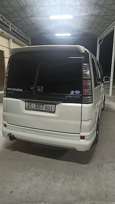 Honda: Honda Stepwgn: 2004 г. — 3