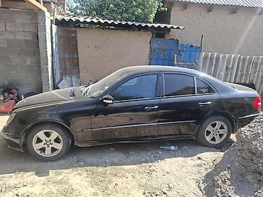 на 211: Mercedes-Benz E-Class: 2002 г., Газ — 5