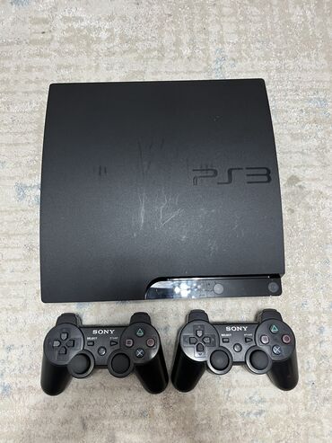 сони плестейшн 4: Срочно продаю ps3 slim 🕹️с памятью 500гб.Компактная и легкая консоль в