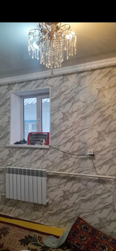 дома в городе бишкек: 70 м², 3 комнаты, Парковка, Забор, огорожен