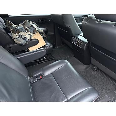 Toyota: Toyota Sequoia: 2020 г., 5.7 л, Автомат, Бензин, Внедорожник — 7