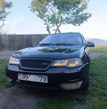 daewoo nexia kredit: Daewoo Nexia: 1.5 l | 2008 il Sedan