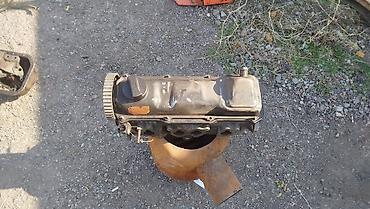 запчасти ауди с4: ГБЦ Audi 1996 г., 1.6 л, Б/у — 1