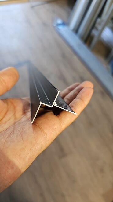 Аксессуары для осветительных приборов: Теневой и парящий профиль для натяжных и ГКЛ потолков. теневой 180сом at lalafo.kg — 3 Аксессуары для осветительных приборов: Теневой и парящий профиль для натяжных и ГКЛ потолков. теневой 180сом — 3