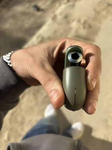 gün eynekleri: Məhsul: IQOS elektronik tütün qızdırma cihazı (yaşıl rəng)