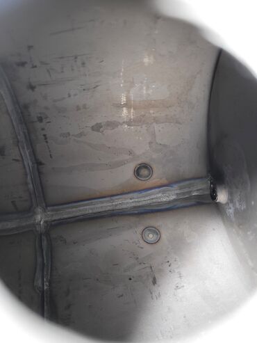 Digər əntiq əşyalar: Antik konyak boçkası satılır. Sovet dövrünün boçkasıdır. Üstü misdir — 5