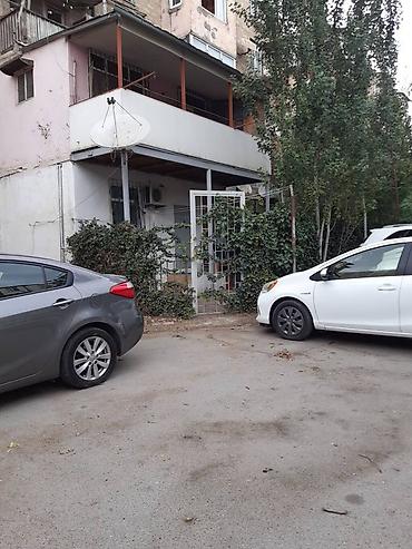 bileceri ev: Biləcəridə Avtovağzal metrosunun çıxışında Rəşid İsmayılov 7 — 7