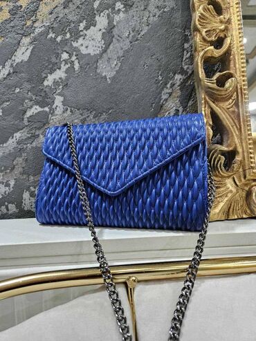 vecernje torbice: Elegant purse