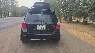 мантер: Honda Fit: 2003 г., 1.5 л, Автомат, Бензин, Хэтчбэк — 5