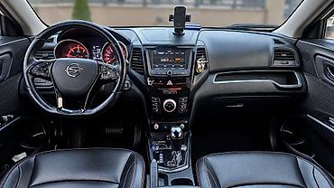ласины оптом: Ssangyong Tivoli: 2018 г., 1.6 л, Автомат, Дизель, Кроссовер — 6