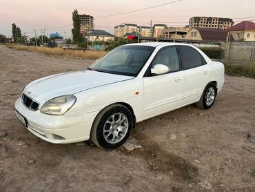 срочно продаю машину бишкек: Daewoo Nubira: 2003 г., 1.6 л, Автомат, Бензин, Седан