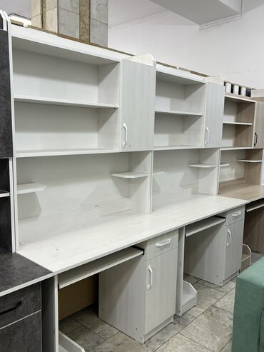 Парты: Компьютерные столы для учеников А также для офиса Всегда в наличии в — 4