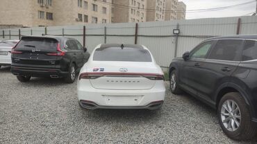 grandeur: Hyundai Grandeur: 2021 г., 0.3 - engine capacity л, Автомат, Газ, Седан