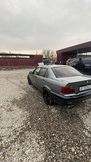 BMW: BMW 3 series: 1992 г., 1.8 л, Механика, Бензин, Седан at lalafo.kg — 11 BMW: BMW 3 series: 1992 г., 1.8 л, Механика, Бензин, Седан — 11