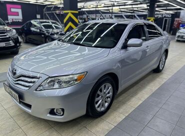 Транспорт: Toyota Camry: 2.5 л | 2010 г. | Седан