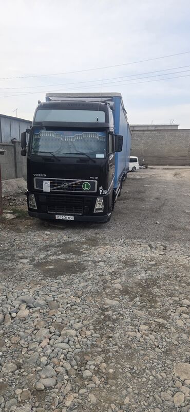 ось на прицеп: Жүк ташуучу унаа, Volvo